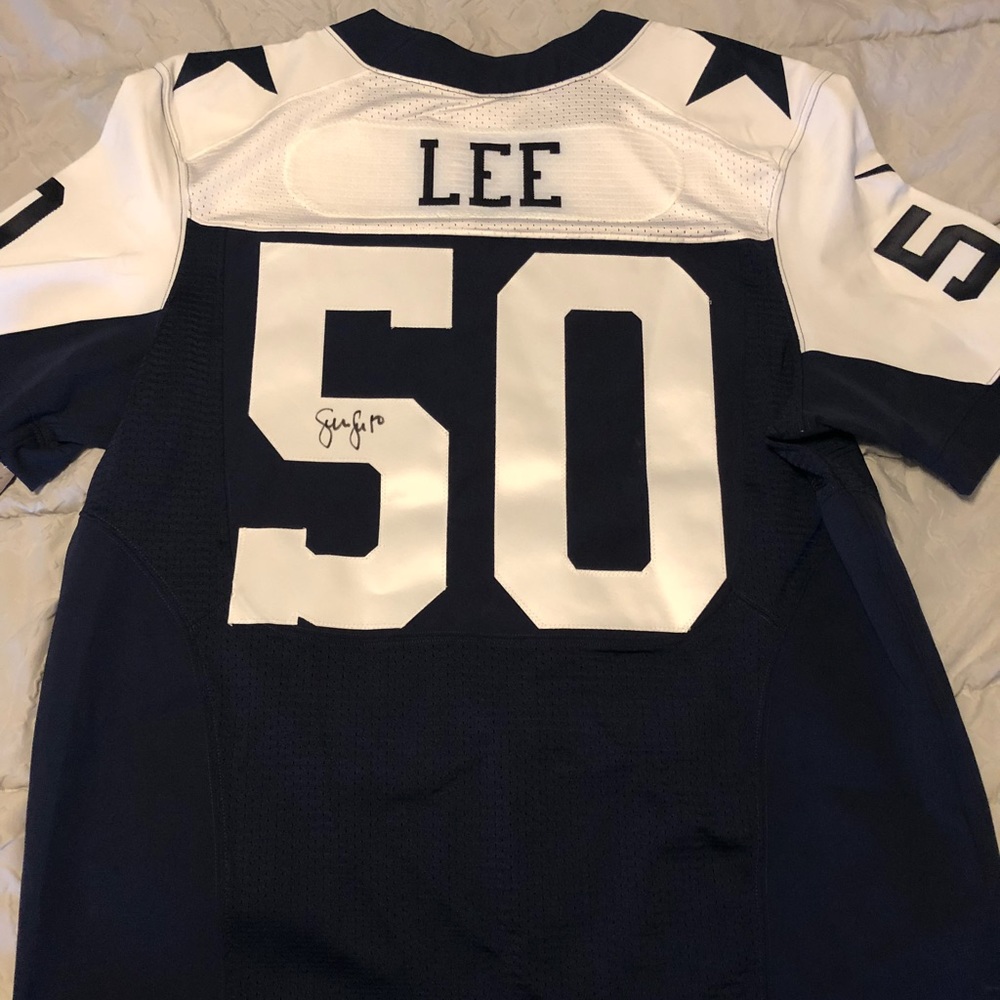 Sean Lee autographed jersey